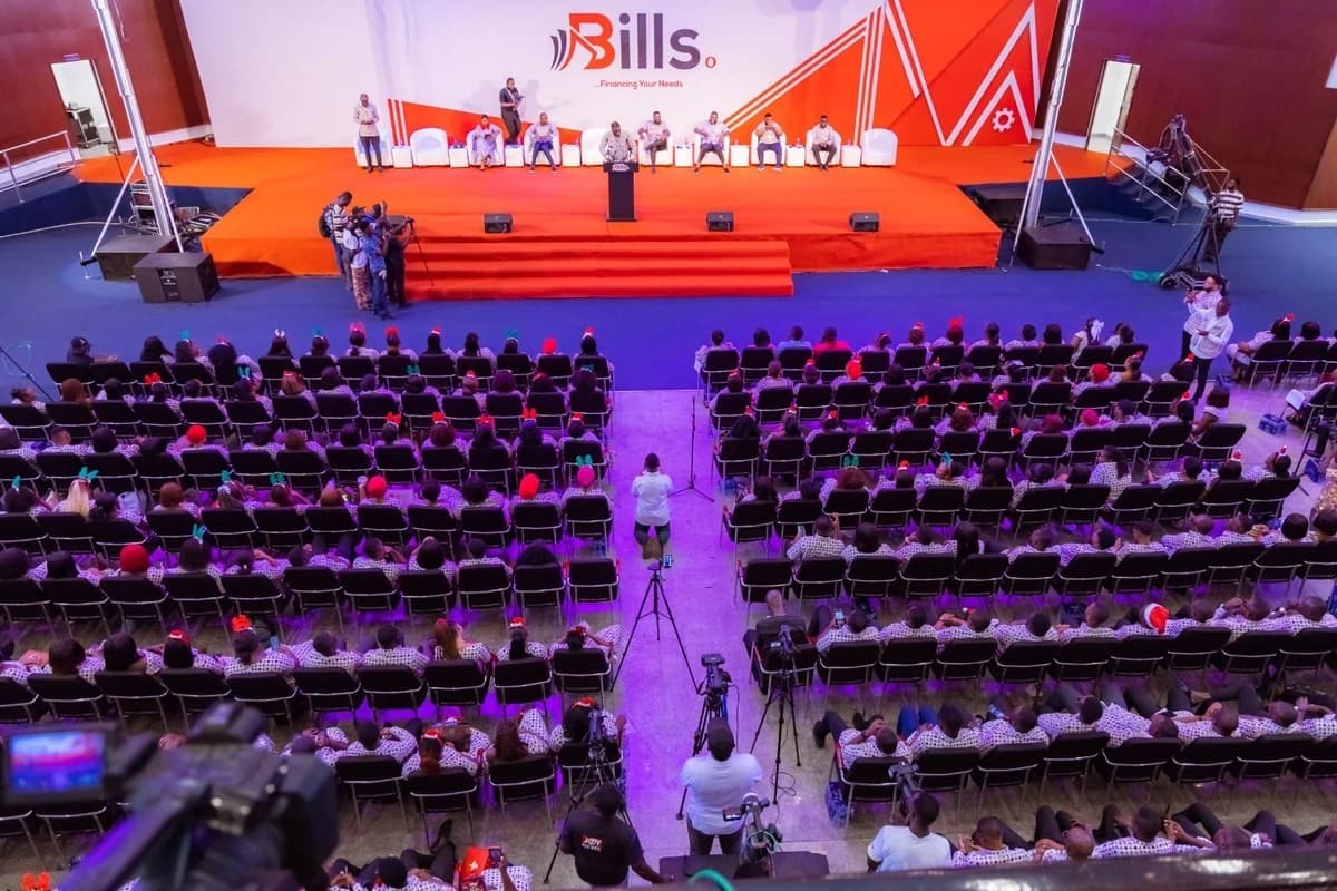 Bills Microcredit — Brand & Media Strategy